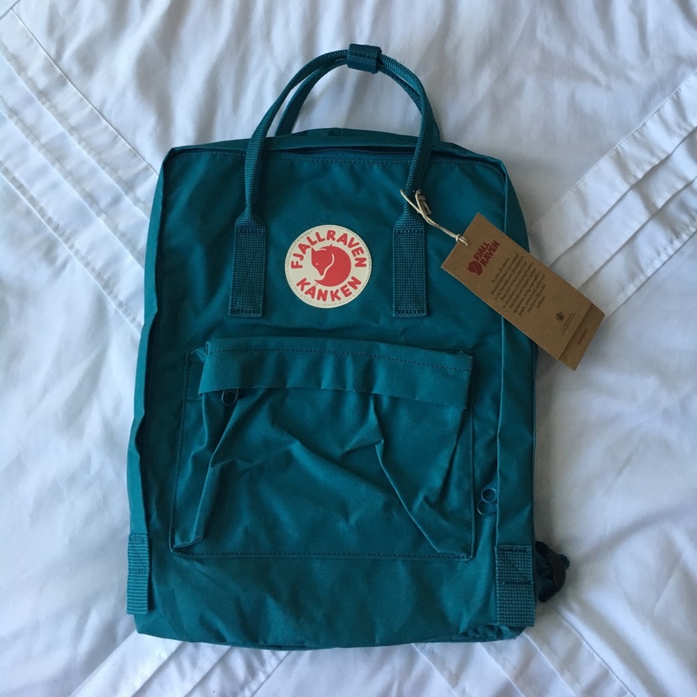 Gently used - Fjallraven Kanken Ocean Green Classic Backpack